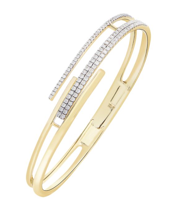 diamond bangle in 18k gold